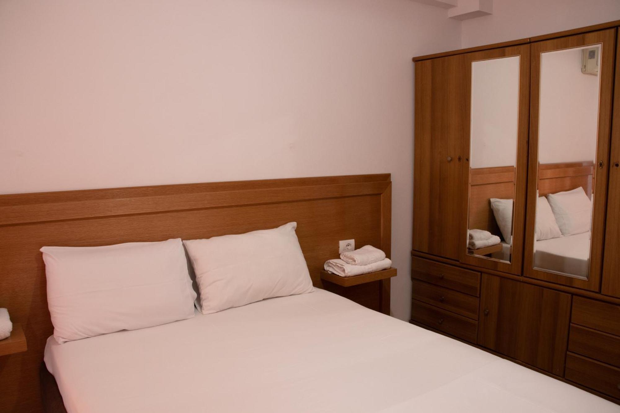 Flora Apartments Sarandë Eksteriør bilde