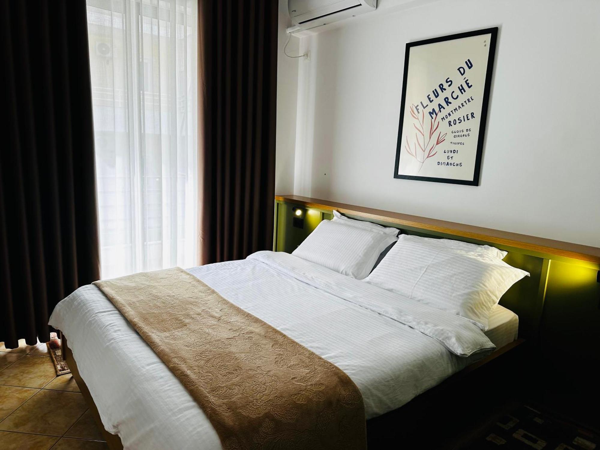 Flora Apartments Sarandë Eksteriør bilde